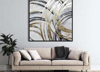 Choosing paintings for the living room: how to decorate the room