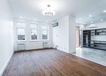 Какой компании можно доверить ремонт своей квартиры: полезные советы