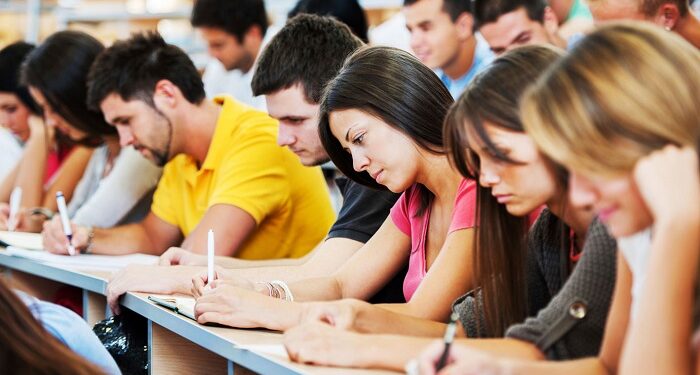 Почему стоит доверить написание курсовой работы компании «Наука Сервис»