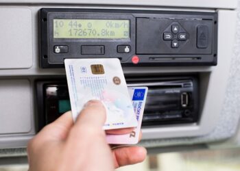 Назначение тахографа и особенности его использования: что нужно знать