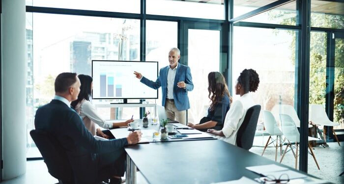 Why you should apply to Toutmarketing if you’re trying to build your own business