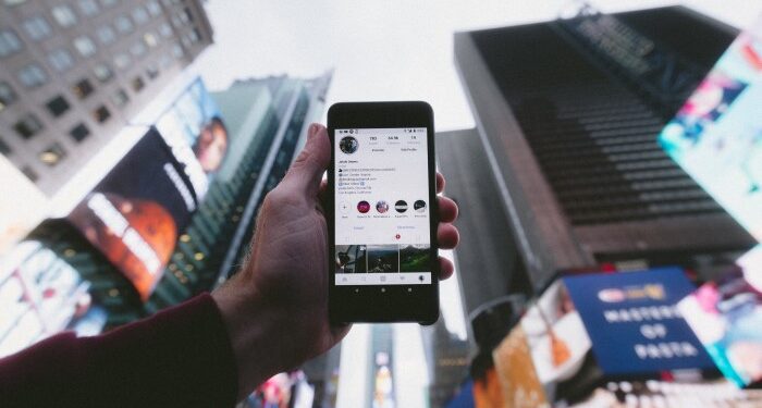 The main advantages of promoting your business with Instajet