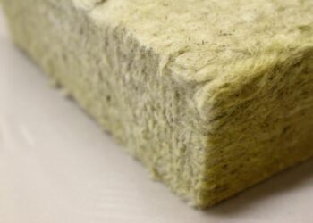 Секреты правильной обработки минеральной ваты: что нужно знать