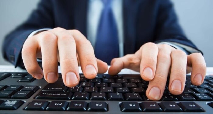 Assessing the security level of smart contracts