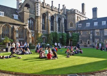 Советы и подсказки – как успешно поступить в вузы Великобритании