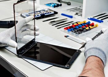 Планшет не включается: основные причины и устранение поломок