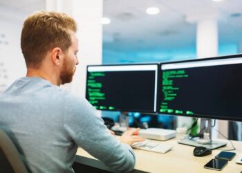 Что такое CMS хостинг, для чего нужен и как правильно использовать