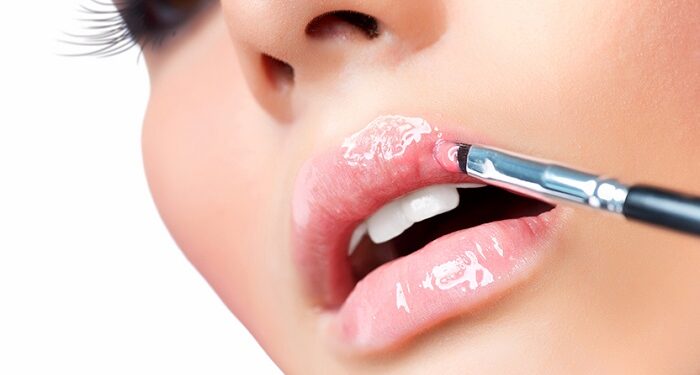 Кисточка для губ: основные требования и советы по выбору