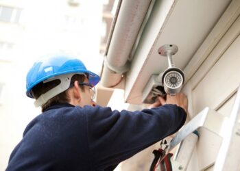 Як правильно встановити відеонагляд: основні правила та поради