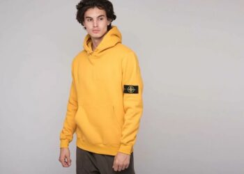 Худі Stone Island: iкона вуличного стилю