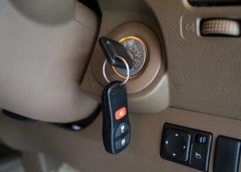 When things fall apart: what to do if your car key breaks in the ignition