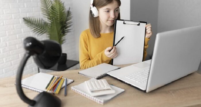 Дистанційне навчання: як організувати робоче місце вдома