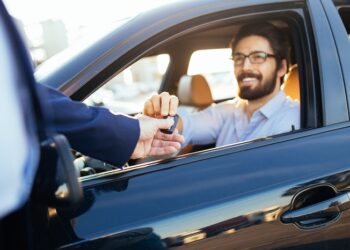 Car rental in Dubai with BKF Auto: main advantages, rules and tips