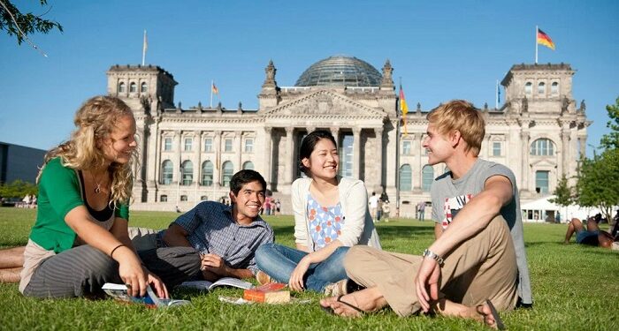 Університети за кордоном: шлях до освіти світового рівня