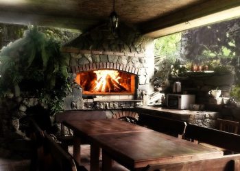 Камін і гриль в одному проєкті, як облаштувати ідеальний двір