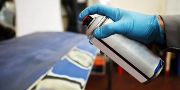 Коли автофарба в балончику допомагає