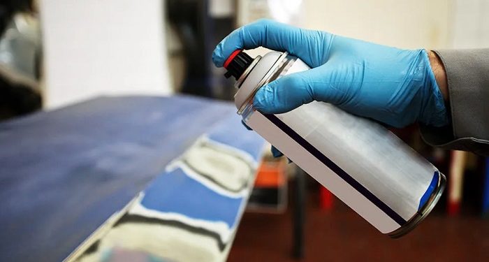 Коли автофарба в балончику допомагає